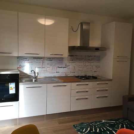 Residenza Elena Appartamento Rimini Esterno foto
